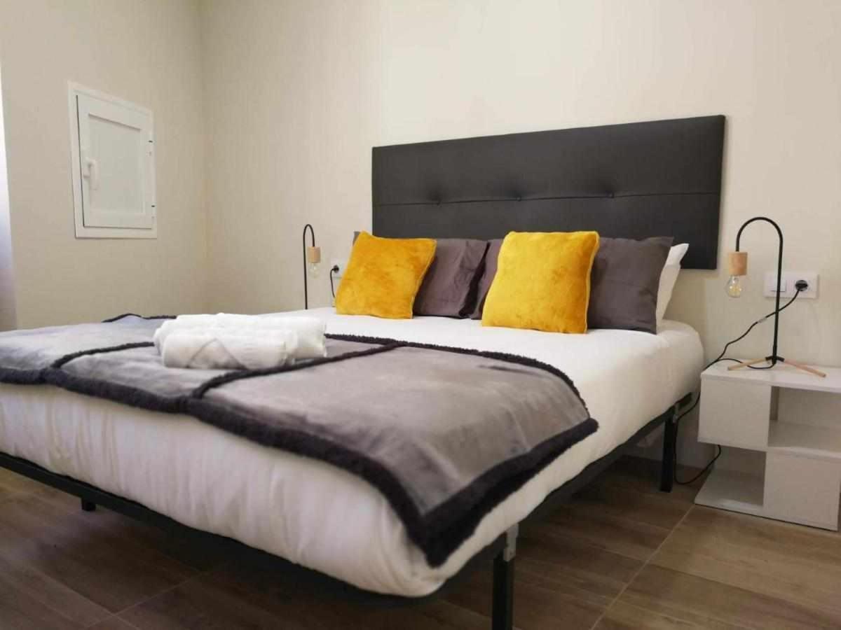 Kubik Apartamentos K1 Caceres Exterior photo